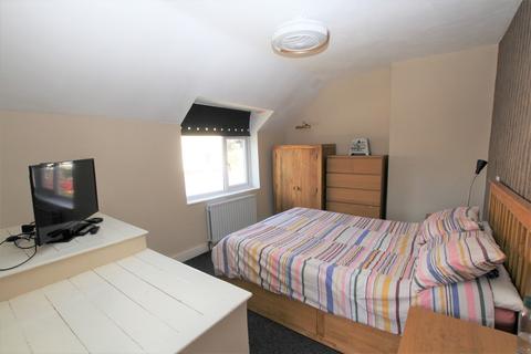 3 Green Walk, Dartford, DA1 4JP