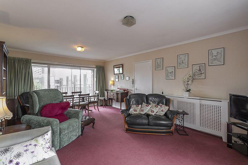 Albany Mews, Montagu Avenue, Gosforth, Newcastle Upon Tyne 2 bed apartment £220,000