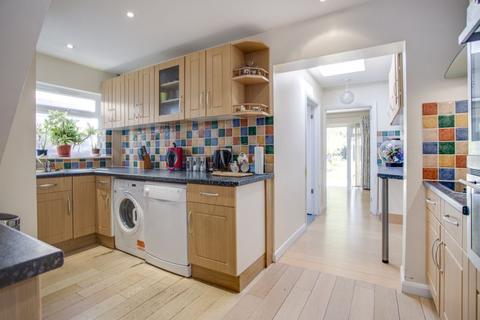 Meadow View Duffield Lane, Stoke Poges, Slough, SL2 4AH