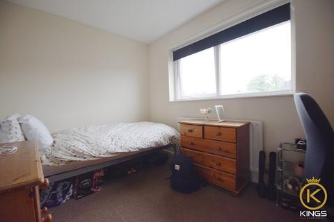 4 bedroom terraced house to rent, Franklin Court, Guildford