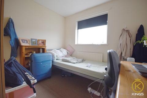 5 bedroom terraced house to rent, Franklin Court, Guildford