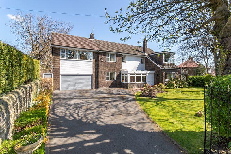 Kenton Road, Gosforth, Newcastle upon... 7 bed detached house £820,000