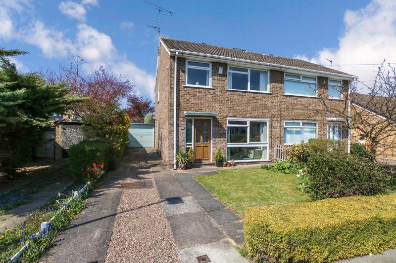 Norland Avenue, Anlaby Common 3 bed semidetached house £180,000
