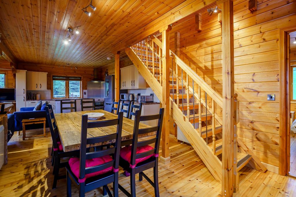 Lake View Internal 1