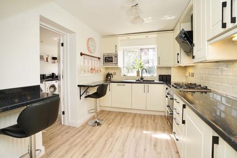 8 Barn Close, Hartford, Huntingdon, PE29 1XF