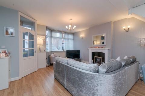 15 Weldon Avenue, Bolton, BL3 3SW