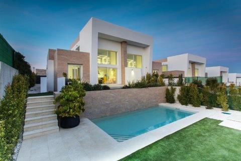 3 bedroom semi-detached house, La Finca Golf, Alicante, Spain