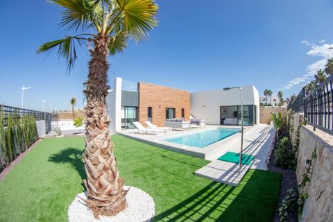 3 bedroom detached house - La Finca Golf, Alicante, Spain