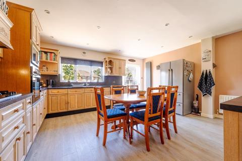 62 Ridge Road, Sutton, SM3 9LJ