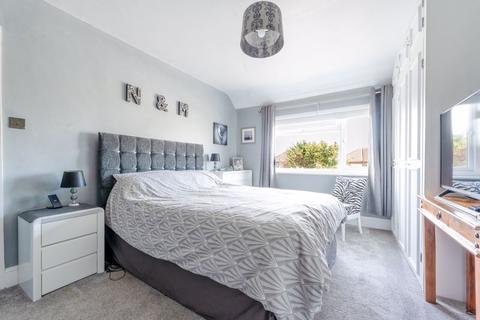 62 Ridge Road, Sutton, SM3 9LJ