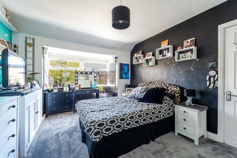62 Ridge Road, Sutton, SM3 9LJ