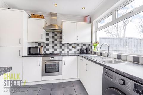 48 Hazelmere Gardens, Hornchurch, RM11 2AS