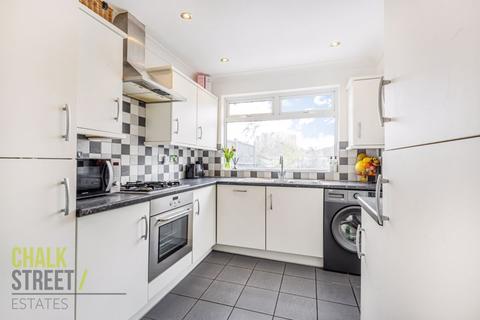 48 Hazelmere Gardens, Hornchurch, RM11 2AS