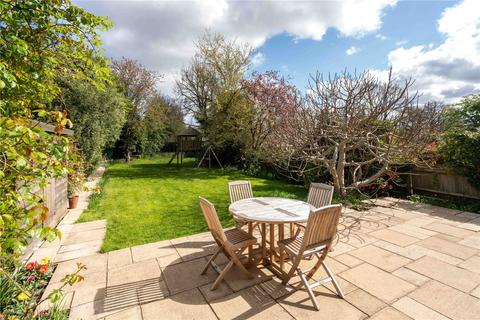21 Raymond Road, London, SW19 4AD