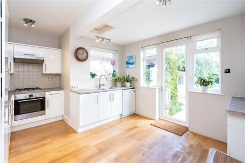 21 Raymond Road, London, SW19 4AD