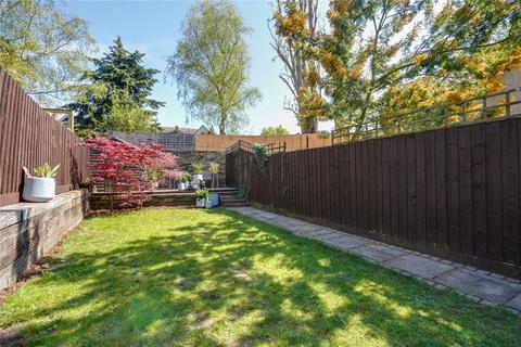 10 Kenilworth Road, London, W5 3UH