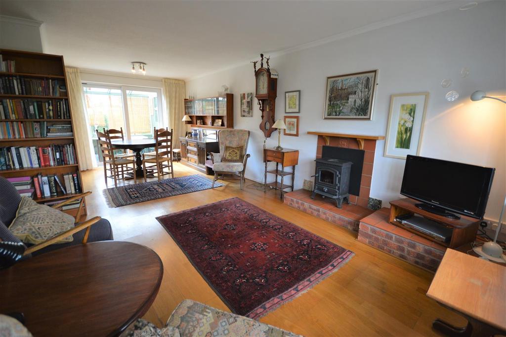 Living dining room