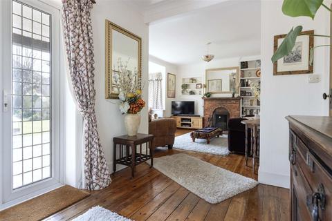 73 Boundary Road, Worthing, BN11 4LL