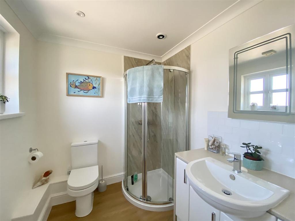 En Suite Shower Room