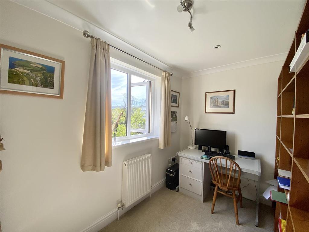 Bedroom 4 (Rear)