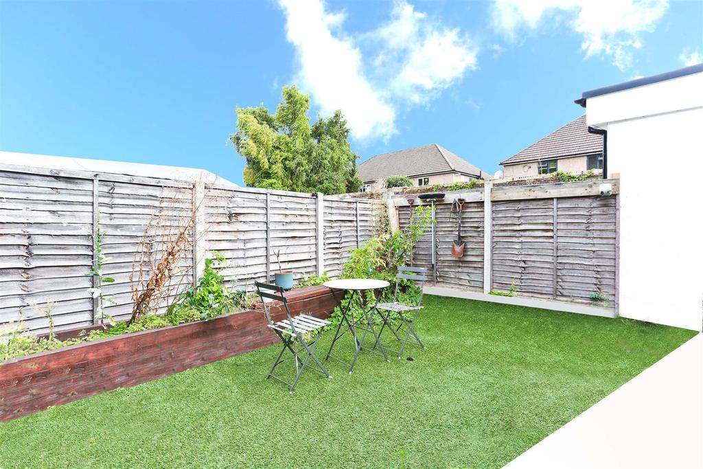 427488588 - 2, 40 North Street, Carshalton SM5-7 V