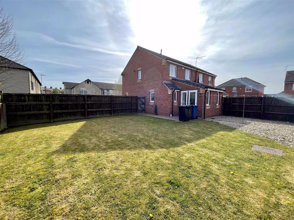 Redfield Croft, Leigh 3 bed semidetached house £239,950