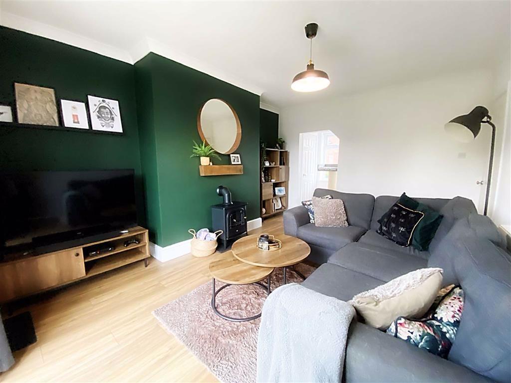 Queens Crescent, Wallsend, Tyne And Wear, NE28 3 bed semidetached