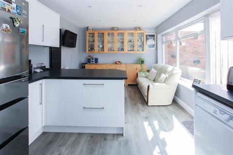 34 Vine Way, Brentwood, CM14 4UU