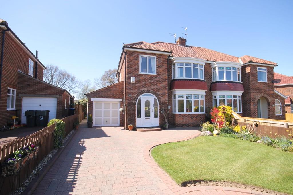 Cambridge Avenue... 3 bed semidetached house £250,000
