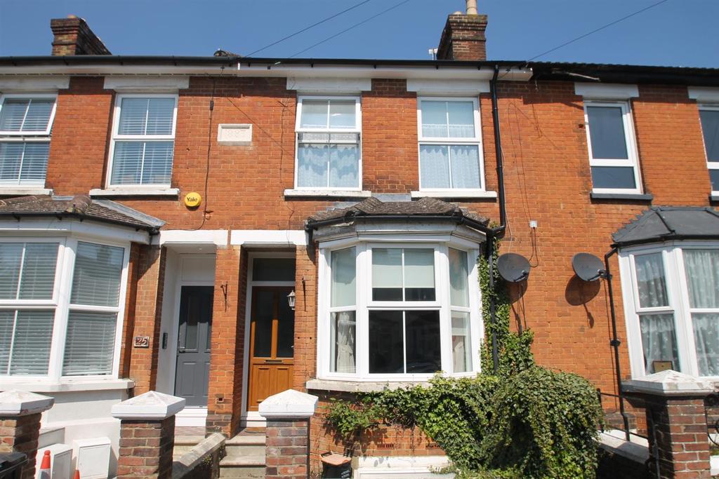 Campbell Road, Maidstone 2 bed terraced house £275,000