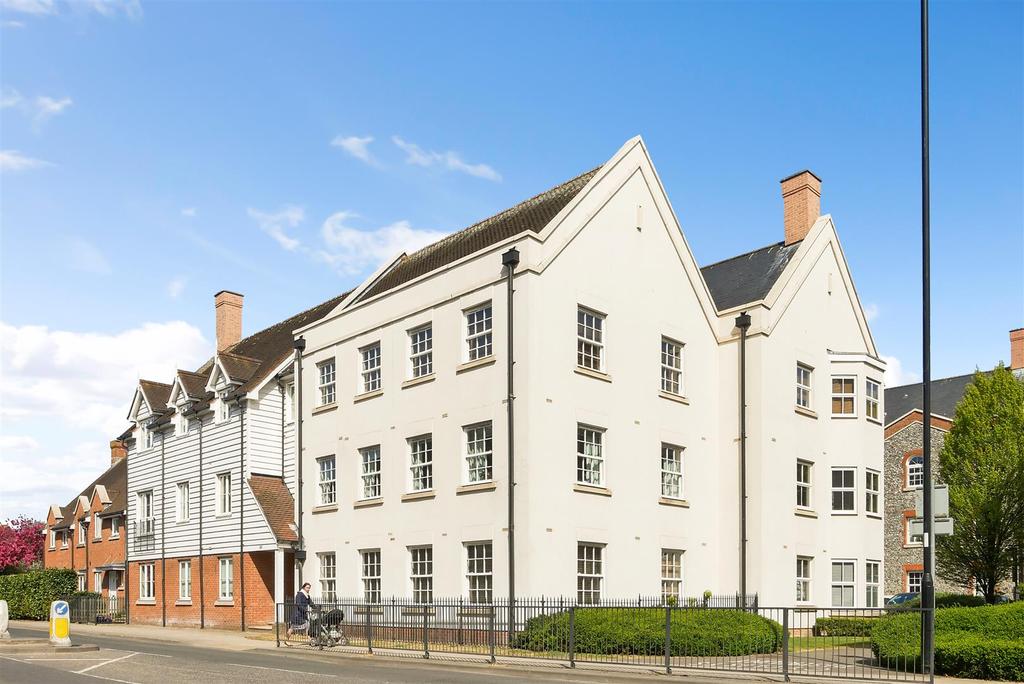St. Agnes Place, Chichester 2 bed apartment £995 pcm (£230 pw)