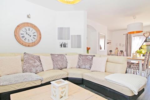 156 Moorside Road, Bromley, BR1 5ET
