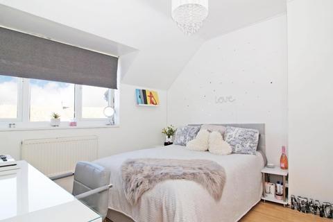 156 Moorside Road, Bromley, BR1 5ET