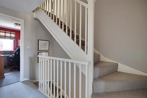 17 Northcliffe, Bexhill-on-sea, TN40 1RA