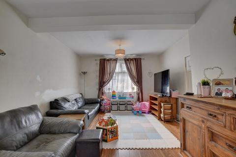 19 Dryden Street, Padiham, Burnley, BB12 8TQ