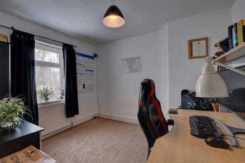 19 Dryden Street, Padiham, Burnley, BB12 8TQ