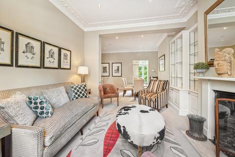 2 bedroom terraced house to rent, Sydney Street, Chelsea, London