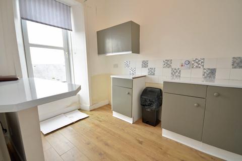 Flat 2, 8 Auchamore Road, Dunoon, PA23 7DY