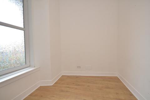Flat 2, 8 Auchamore Road, Dunoon, PA23 7DY