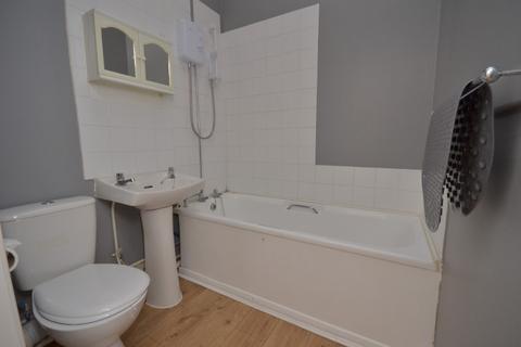 Flat 2, 8 Auchamore Road, Dunoon, PA23 7DY