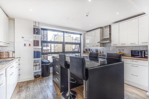 Flat 3, 14 Dolland Street, London, SE11 5LN