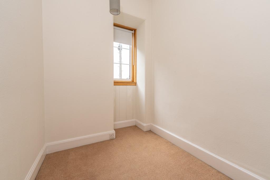 House in Edinburgh - View 5