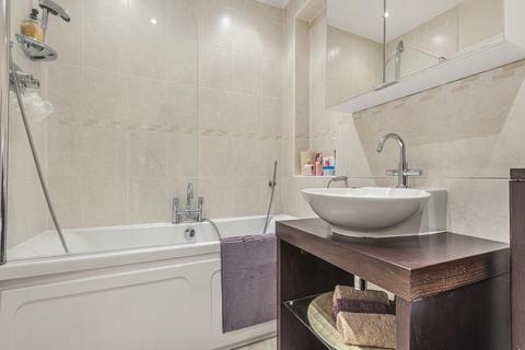 15 Chatham Avenue, Bromley, BR2 7QB