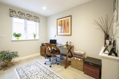 36 Chestnut Grove, Fleet, GU51 3LW