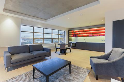 Kent Building, London City Island, London, E14