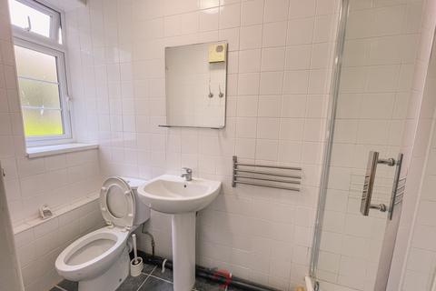 undefined, Kings Drive, Wembley, London  HA9
