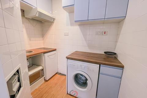 undefined, Kings Drive, Wembley, London  HA9