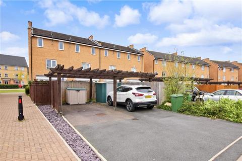 14 Clenshaw Path, Basildon, SS14 2FP