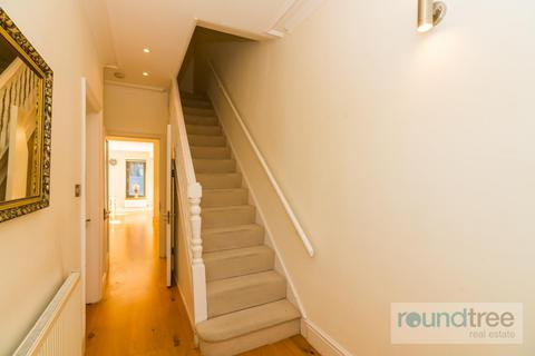79 Bertram Road, London, NW4 3PR