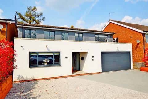 136a Blake Street, Sutton Coldfield, B74 4EU